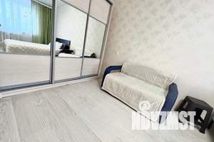 1-к квартира, посуточно, 43м2, 3/10 этаж