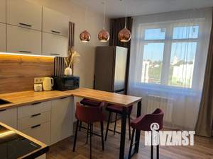 2-к квартира, посуточно, 75м2, 3/3 этаж