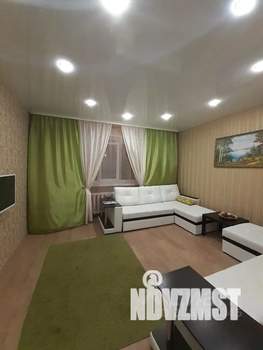 2-к квартира, посуточно, 65м2, 1/10 этаж