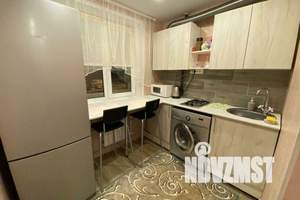 2-к квартира, посуточно, 45м2, 1/5 этаж