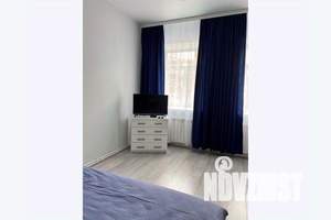 1-к квартира, посуточно, 40м2, 2/2 этаж