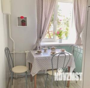 2-к квартира, посуточно, 44м2, 1/1 этаж