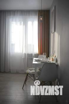 1-к квартира, посуточно, 56м2, 4/17 этаж