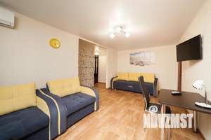 2-к квартира, посуточно, 50м2, 1/1 этаж