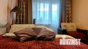 1-к квартира, посуточно, 33м2, 6/9 этаж