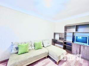 2-к квартира, посуточно, 45м2, 4/5 этаж