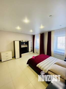 1-к квартира, посуточно, 38м2, 1/2 этаж