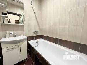 1-к квартира, посуточно, 49м2, 1/1 этаж