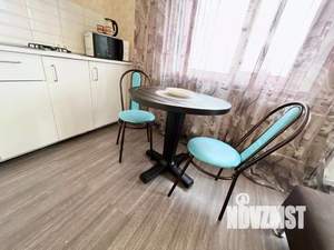 1-к квартира, посуточно, 44м2, 1/1 этаж