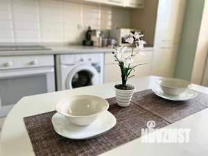 1-к квартира, посуточно, 56м2, 1/1 этаж