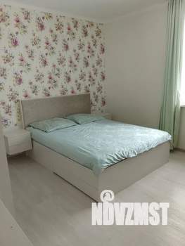 1-к квартира, посуточно, 40м2, 1/2 этаж