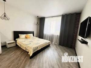 1-к квартира, посуточно, 56м2, 1/1 этаж