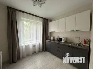 1-к квартира, посуточно, 35м2, 1/9 этаж