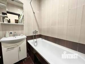 1-к квартира, посуточно, 48м2, 3/10 этаж