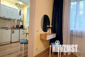 1-к квартира, посуточно, 30м2, 1/2 этаж