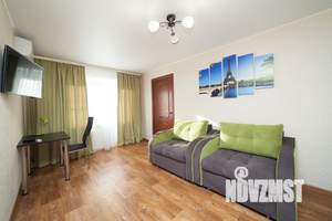 2-к квартира, посуточно, 50м2, 1/1 этаж