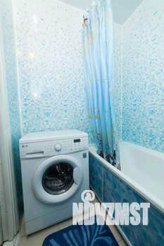 2-к квартира, посуточно, 65м2, 1/1 этаж