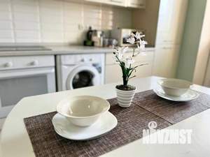 1-к квартира, посуточно, 56м2, 1/1 этаж