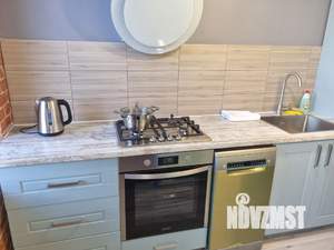 2-к квартира, посуточно, 40м2, 1/1 этаж