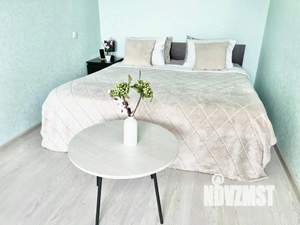 1-к квартира, посуточно, 56м2, 1/1 этаж