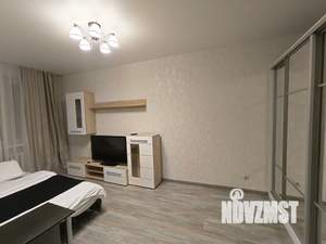 1-к квартира, посуточно, 40м2, 7/10 этаж