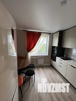 1-к квартира, посуточно, 32м2, 7/9 этаж