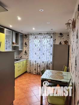 3-к квартира, посуточно, 60м2, 3/5 этаж