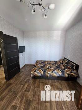 1-к квартира, посуточно, 37м2, 1/1 этаж