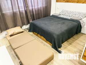 Студия квартира, посуточно, 17м2, 1/2 этаж