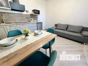 1-к квартира, посуточно, 47м2, 2/10 этаж