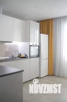 1-к квартира, посуточно, 56м2, 4/17 этаж