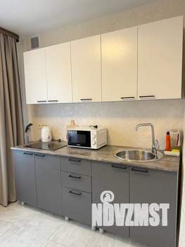 1-к квартира, посуточно, 35м2, 1/9 этаж