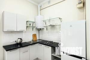 1-к квартира, посуточно, 44м2, 1/2 этаж