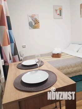 Студия квартира, посуточно, 15м2, 1/5 этаж
