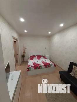 1-к квартира, посуточно, 37м2, 1/10 этаж