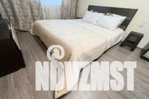 1-к квартира, посуточно, 44м2, 5/10 этаж