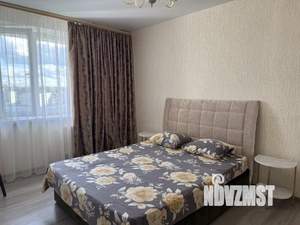 1-к квартира, посуточно, 49м2, 1/1 этаж