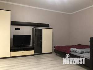 1-к квартира, посуточно, 38м2, 1/5 этаж