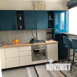 3-к квартира, посуточно, 58м2, 3/9 этаж