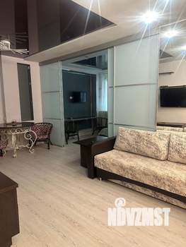 2-к квартира, посуточно, 50м2, 1/1 этаж