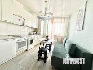 1-к квартира, посуточно, 44м2, 8/14 этаж