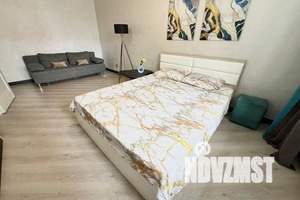 1-к квартира, посуточно, 42м2, 2/10 этаж