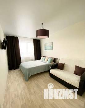 1-к квартира, посуточно, 40м2, 7/10 этаж