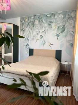 1-к квартира, посуточно, 54м2, 1/1 этаж