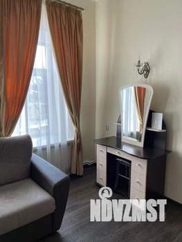 1-к квартира, посуточно, 38м2, 1/1 этаж