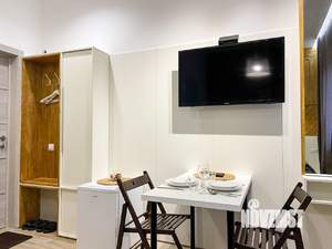 Студия квартира, посуточно, 17м2, 1/2 этаж