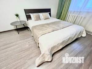 1-к квартира, посуточно, 55м2, 1/1 этаж