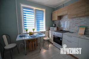 1-к квартира, посуточно, 35м2, 1/9 этаж