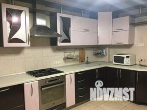 2-к квартира, посуточно, 65м2, 1/1 этаж