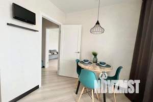 1-к квартира, посуточно, 42м2, 2/10 этаж